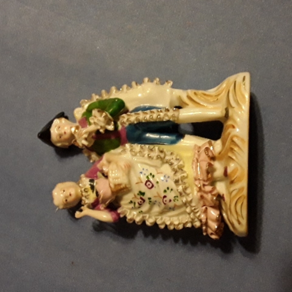 Vintage colonial Victorian man & woman 5in x 4in